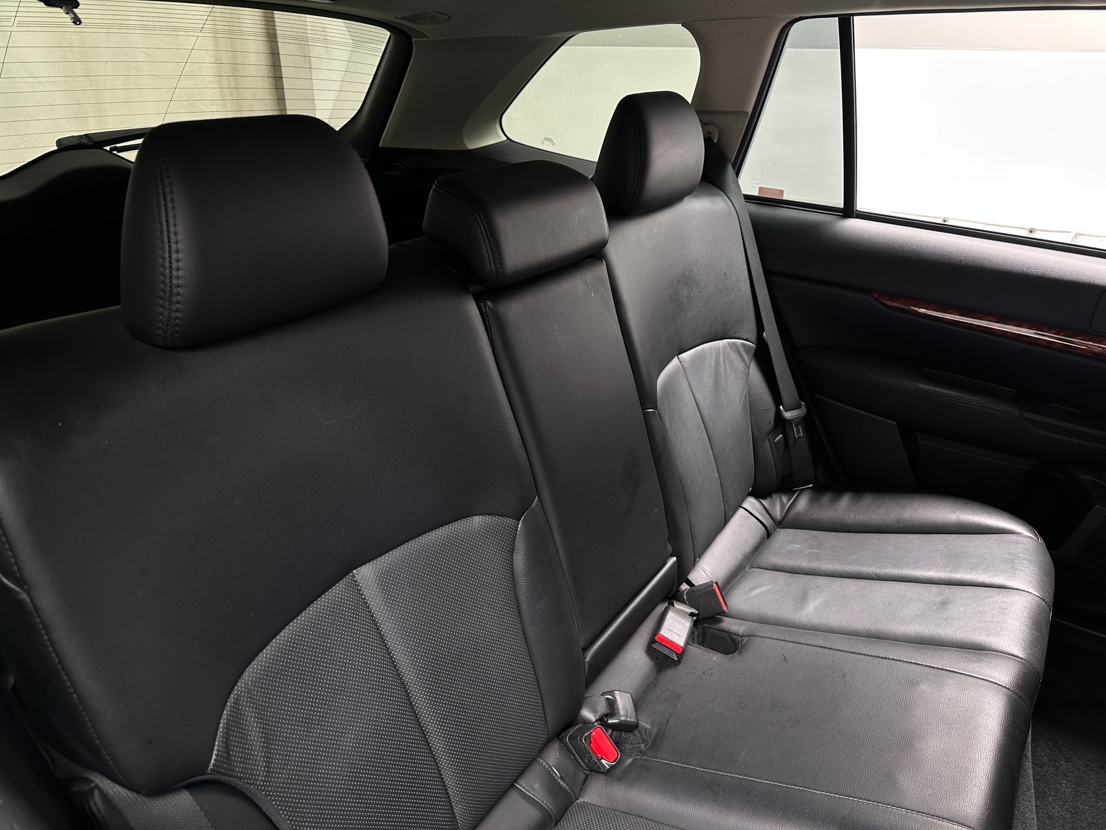 Thumbnail: 2011 Subaru Outback - 5