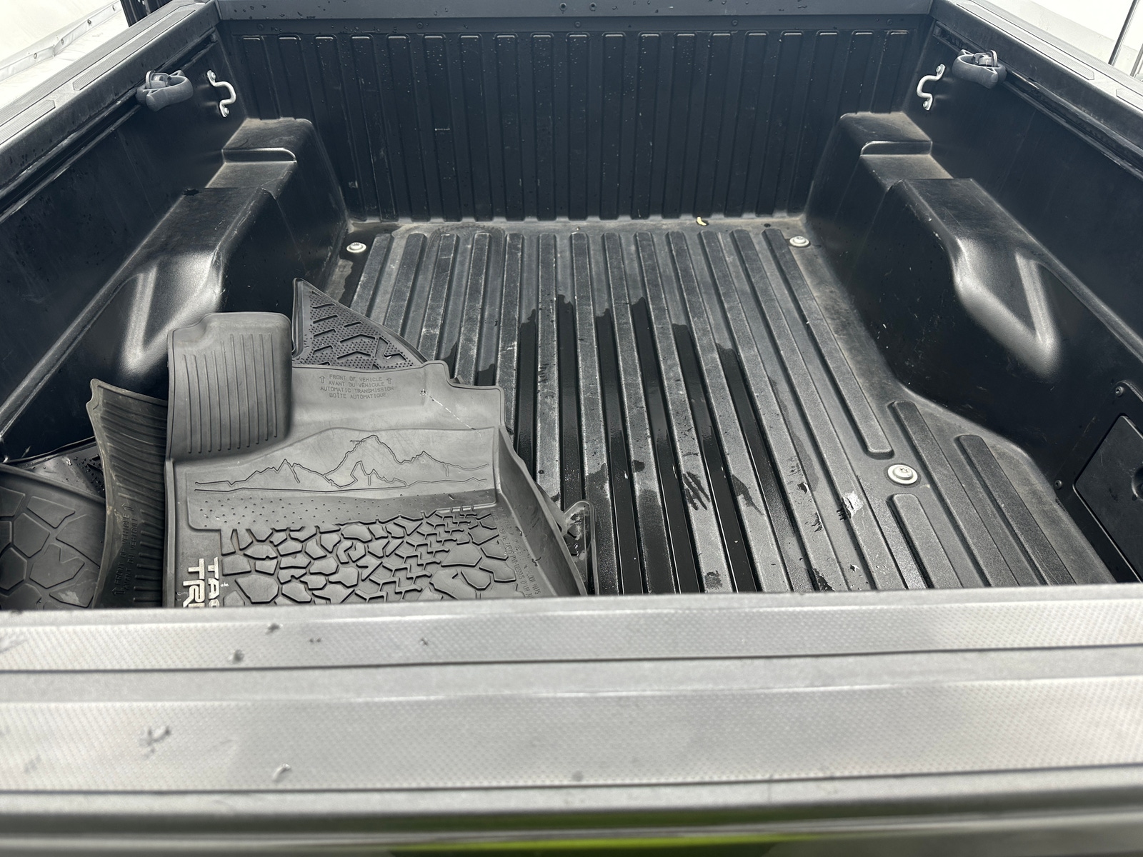 Thumbnail: 2020 Toyota Tacoma - 6