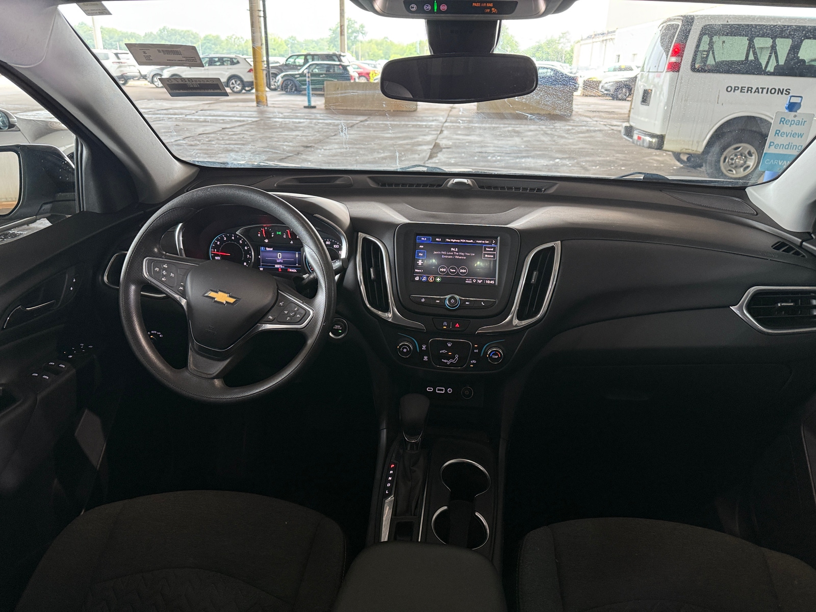 Thumbnail: 2022 Chevrolet Equinox - 3