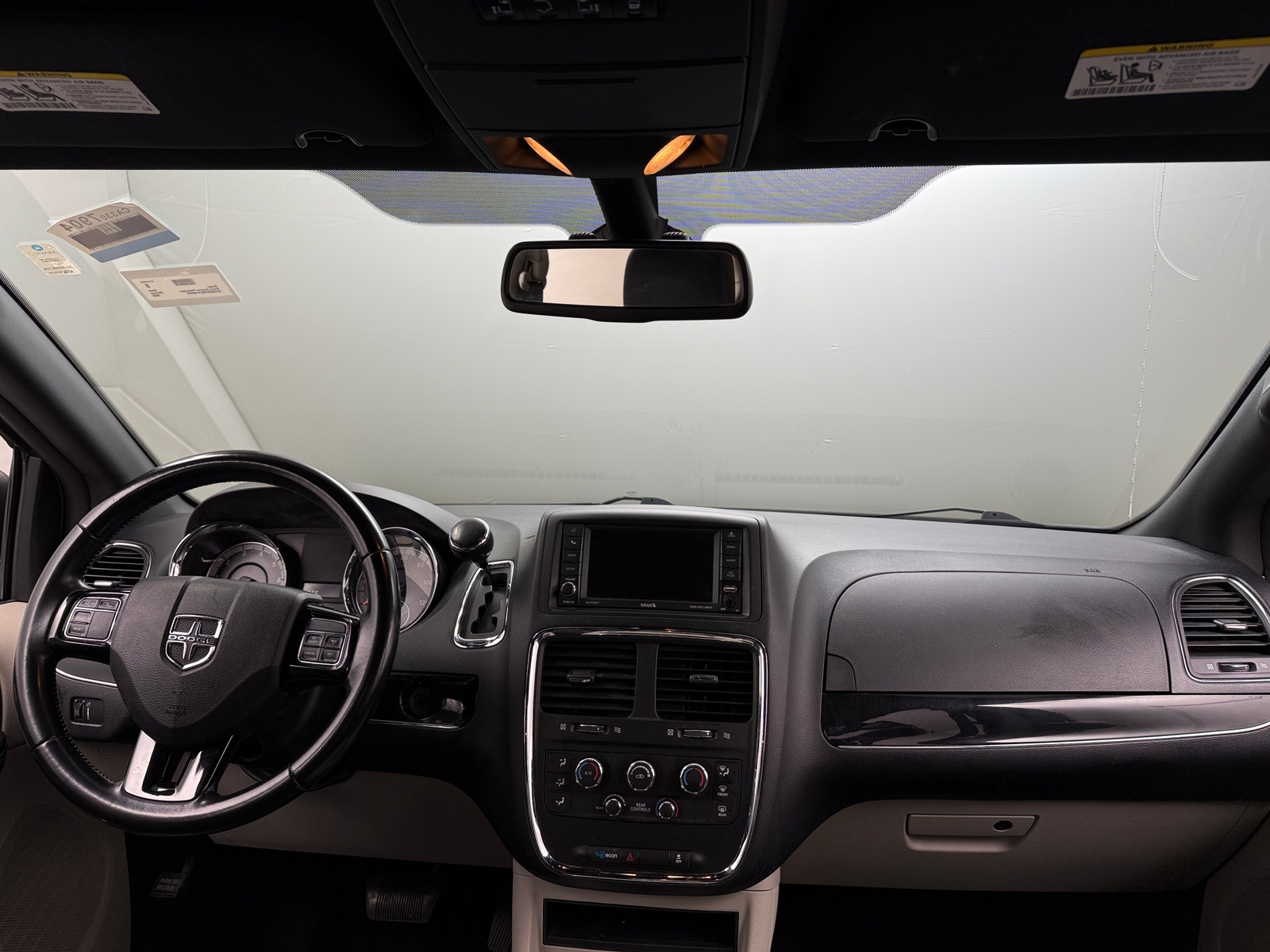 Thumbnail: 2020 Dodge Grand Caravan - 2