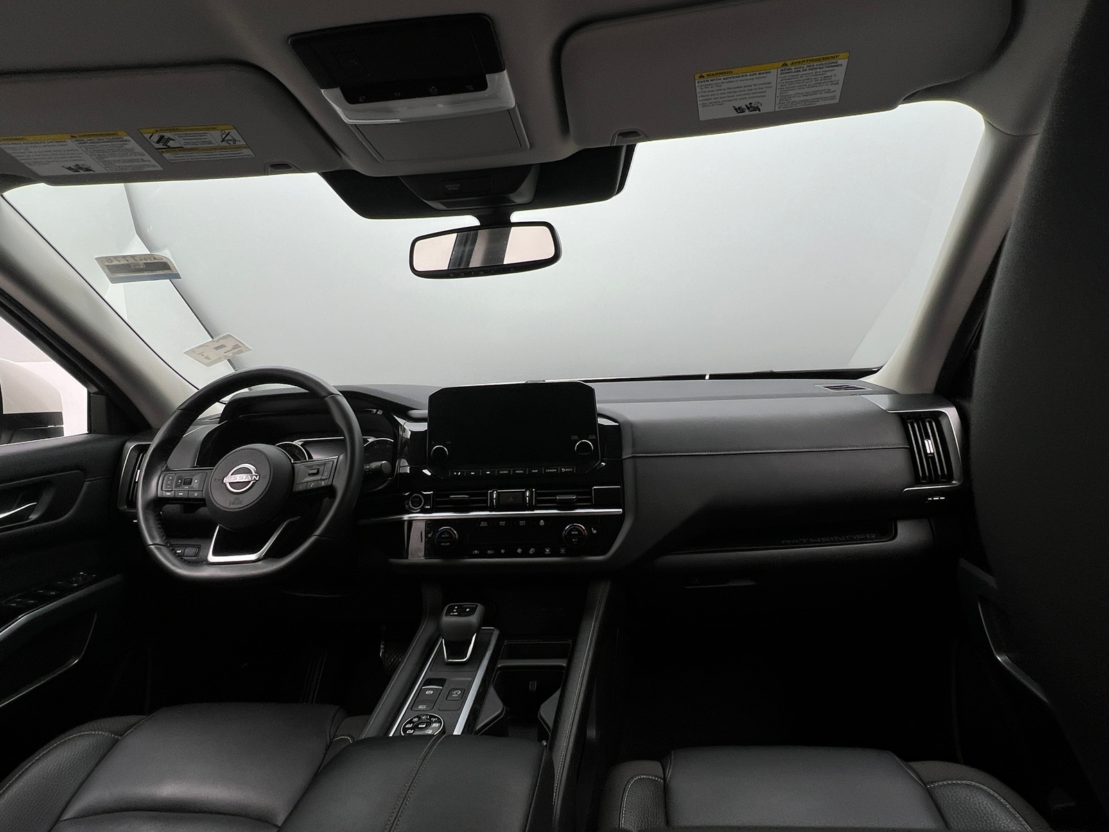 Thumbnail: 2022 Nissan Pathfinder - 2