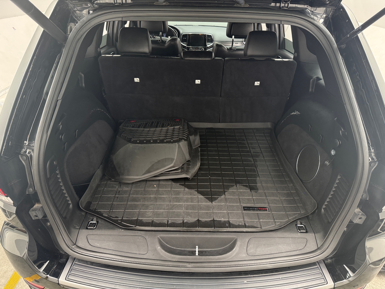 Thumbnail: 2021 Jeep Grand Cherokee - 6