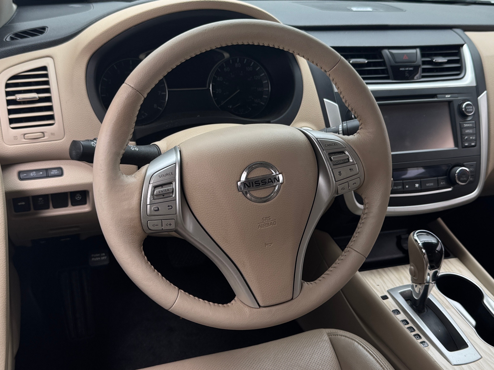 Thumbnail: 2016 Nissan Altima - 4
