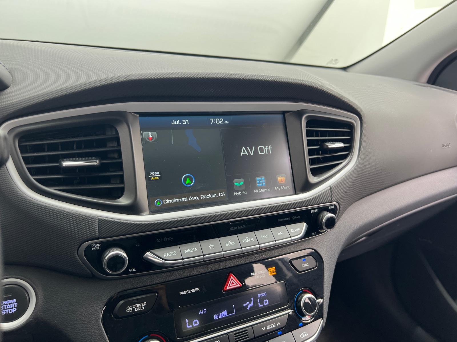 Thumbnail: 2019 Hyundai Ioniq - 3
