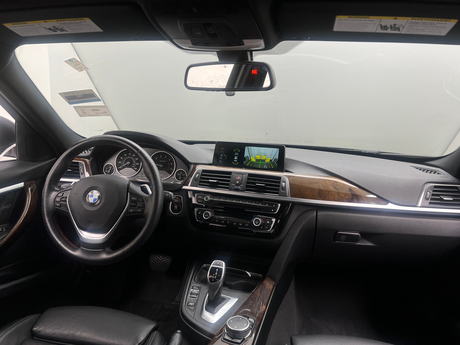 Thumbnail: 2017 BMW 3 Series - 2
