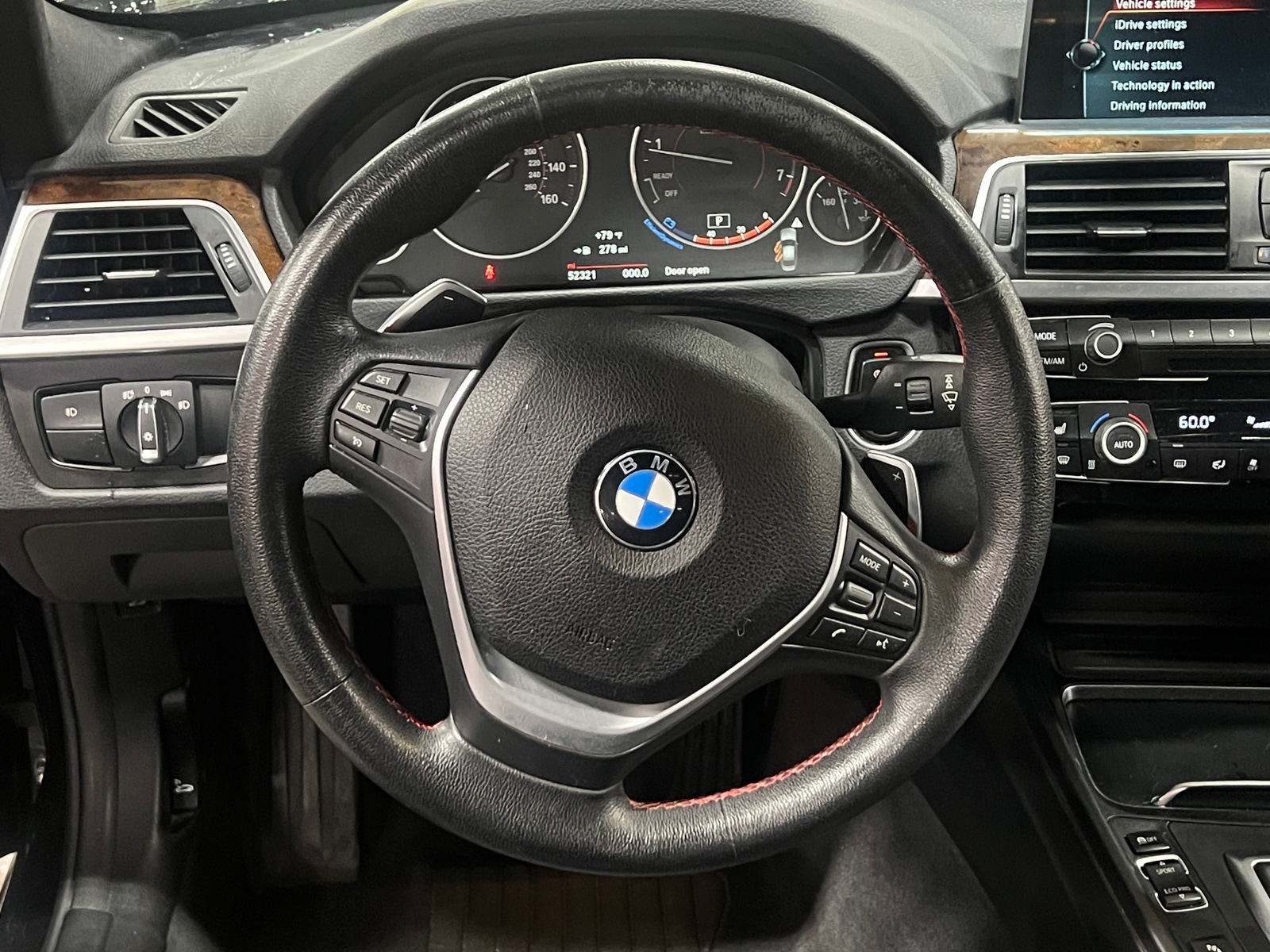 Thumbnail: 2017 BMW 3 Series - 4