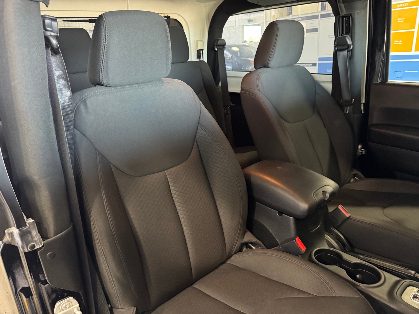Thumbnail: 2018 Jeep Wrangler - 2