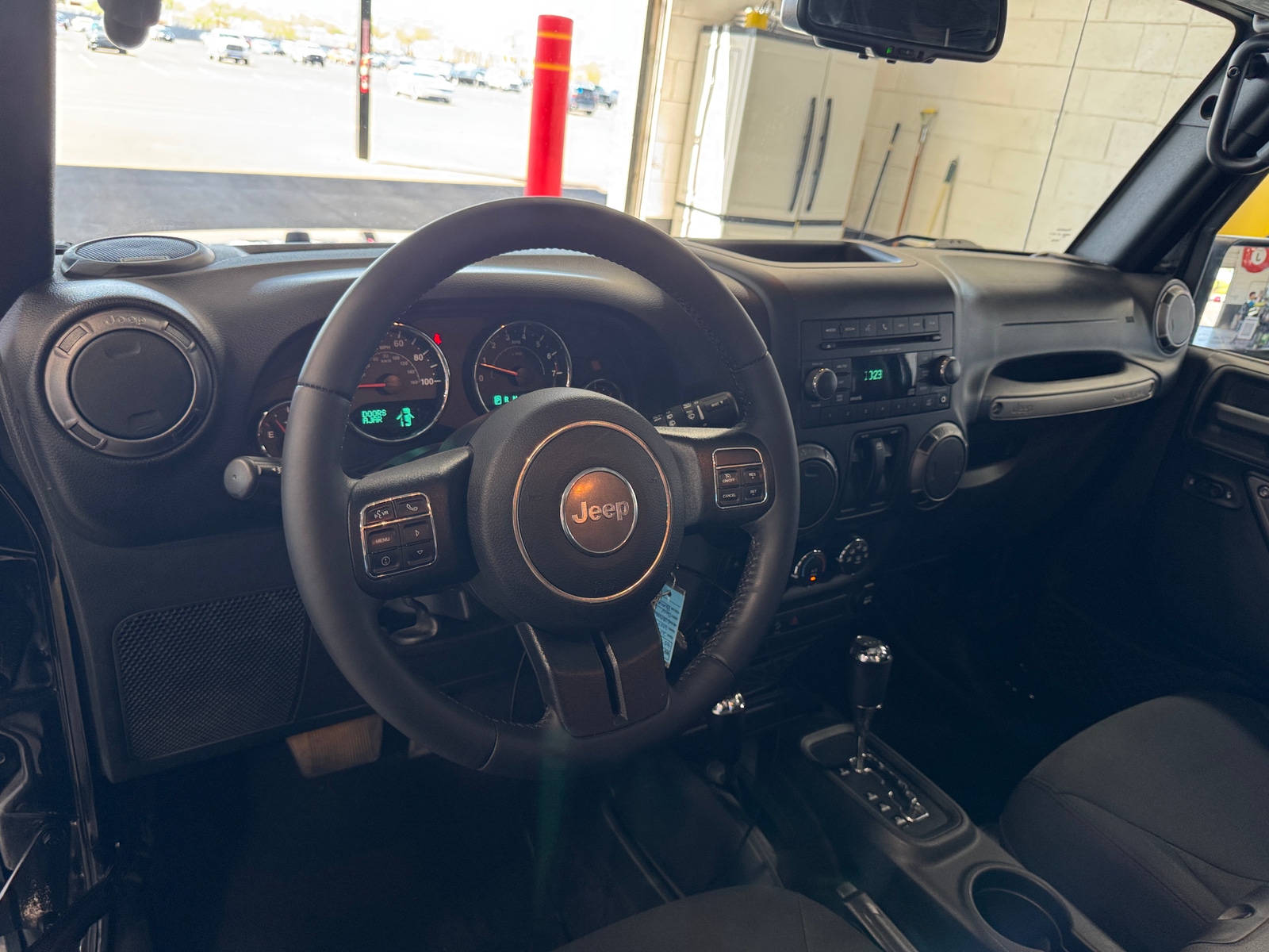 Thumbnail: 2018 Jeep Wrangler - 3