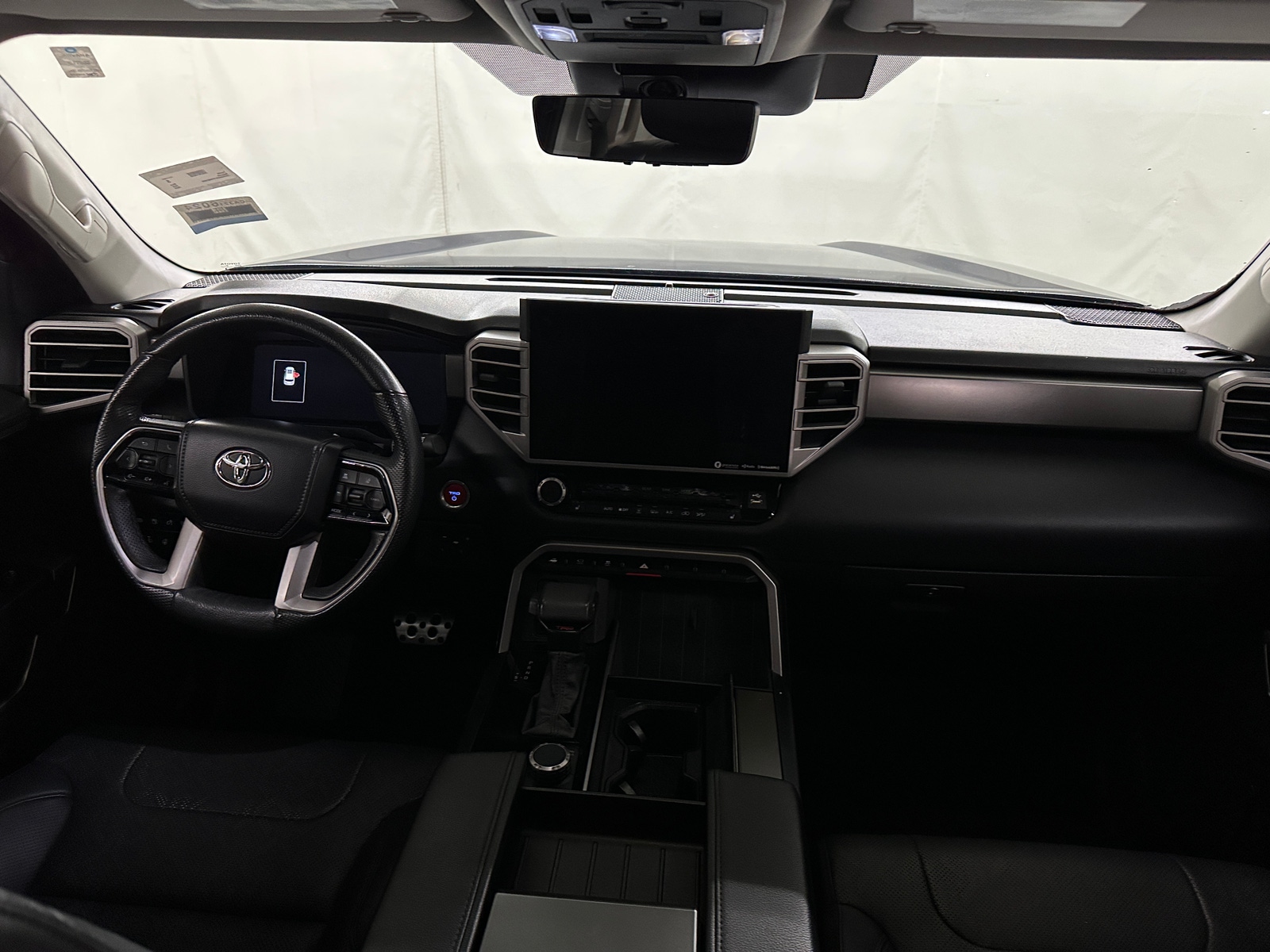 Thumbnail: 2023 Toyota Sequoia - 2