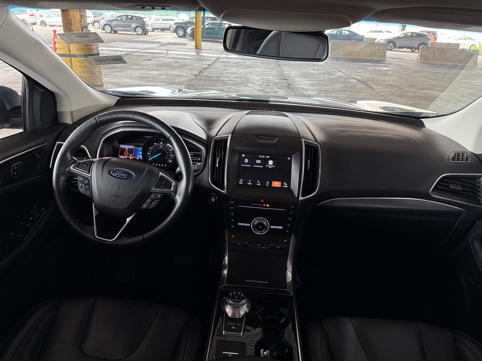 Thumbnail: 2019 Ford Edge - 2