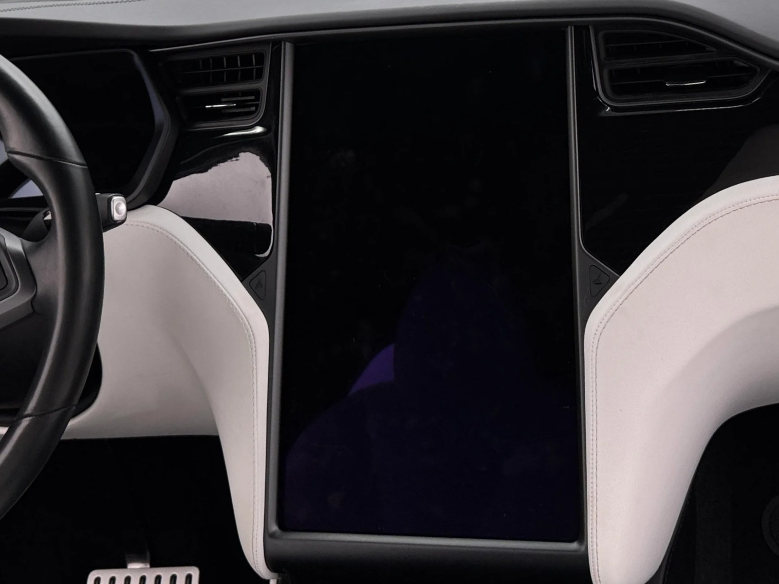 Thumbnail: 2020 Tesla Model X - 3