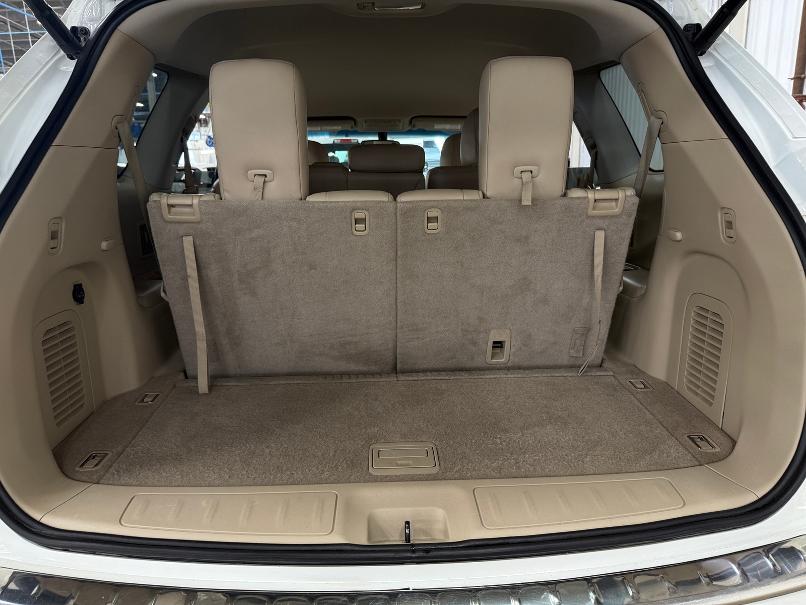 Thumbnail: 2014 Nissan Pathfinder - 6