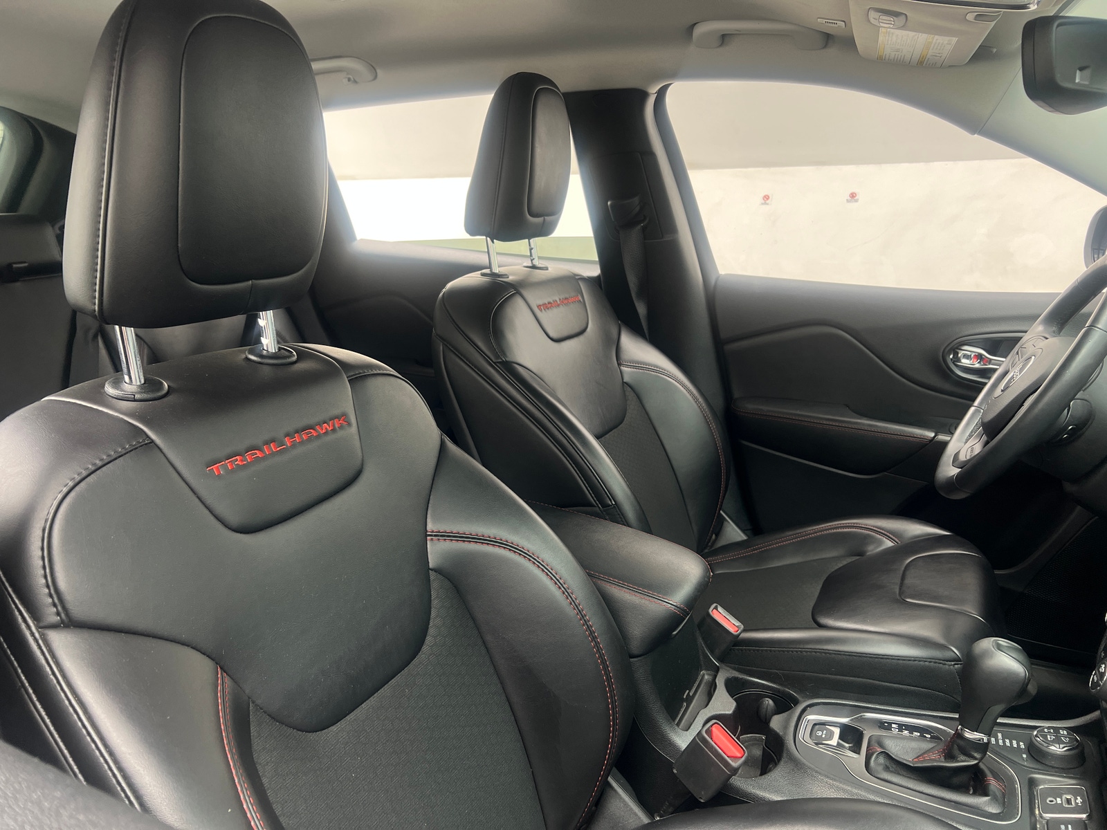 Thumbnail: 2019 Jeep Cherokee - 2