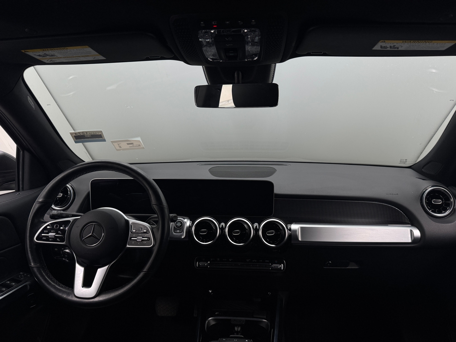 Thumbnail: 2021 Mercedes-Benz GLB - 2