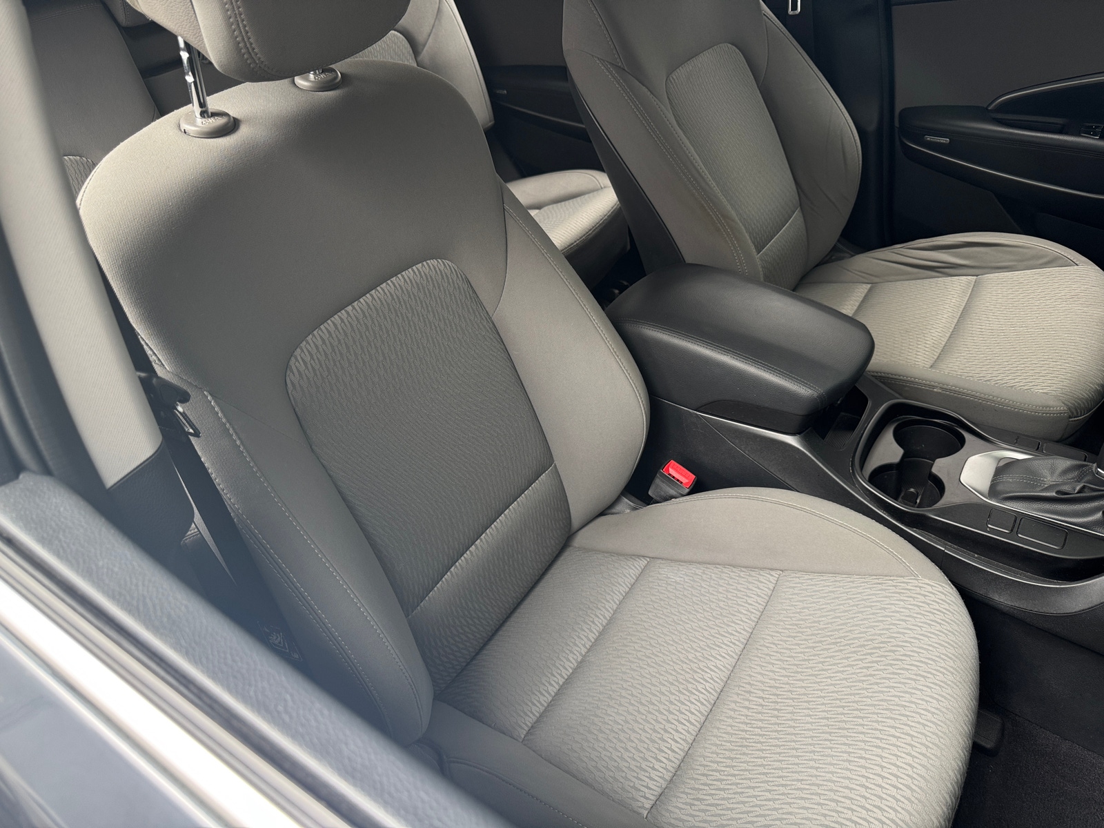 Thumbnail: 2018 Hyundai Santa Fe - 2