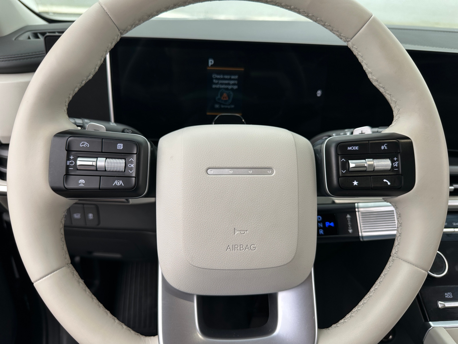 Thumbnail: 2025 Hyundai Santa Fe - 4