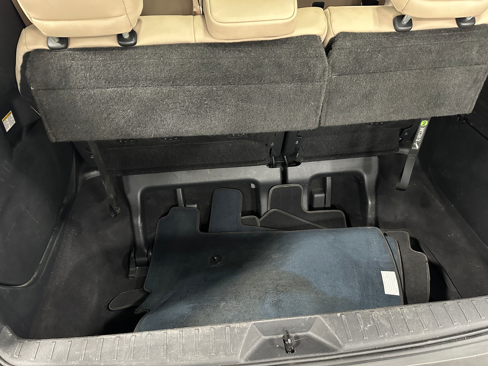 Thumbnail: 2022 Toyota Sienna - 6