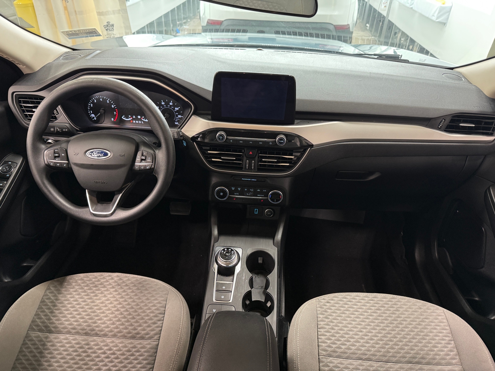Thumbnail: 2020 Ford Escape - 3