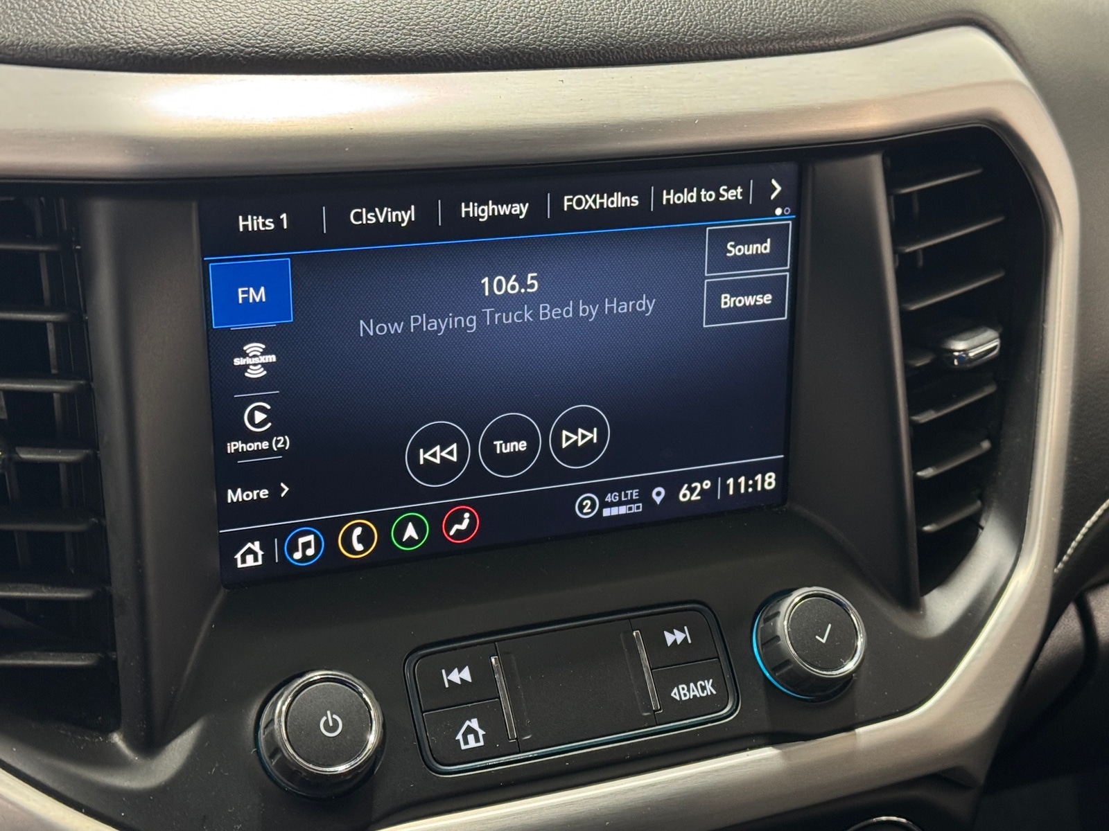 Thumbnail: 2023 GMC Acadia - 4