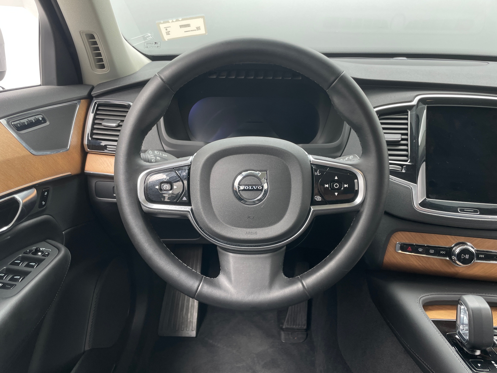 Thumbnail: 2024 Volvo XC90 - 4