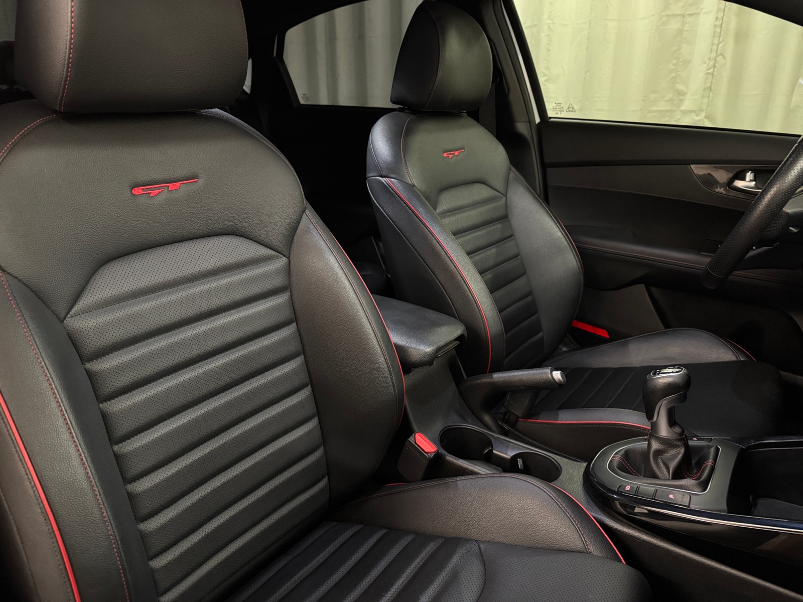 Thumbnail: 2023 Kia Forte - 2