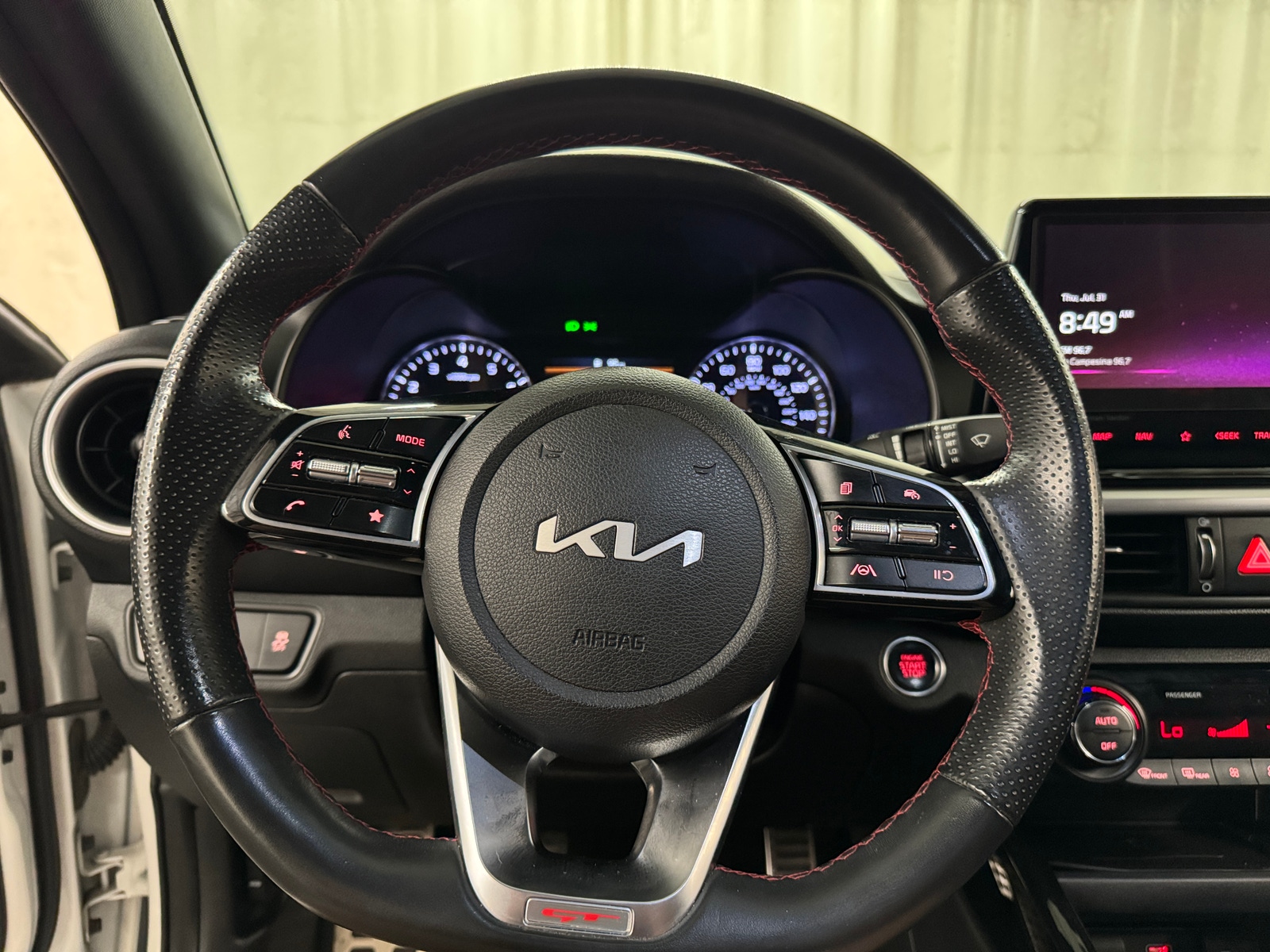 Thumbnail: 2023 Kia Forte - 5