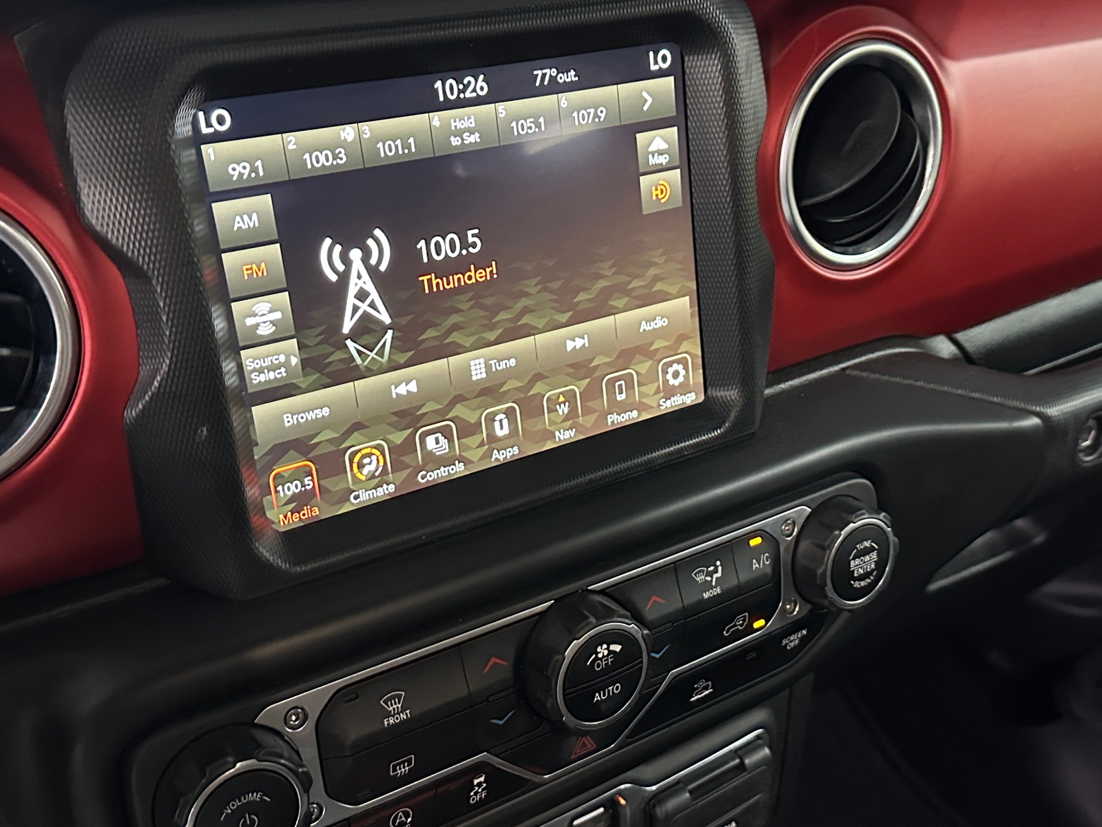 Thumbnail: 2023 Jeep Gladiator - 4