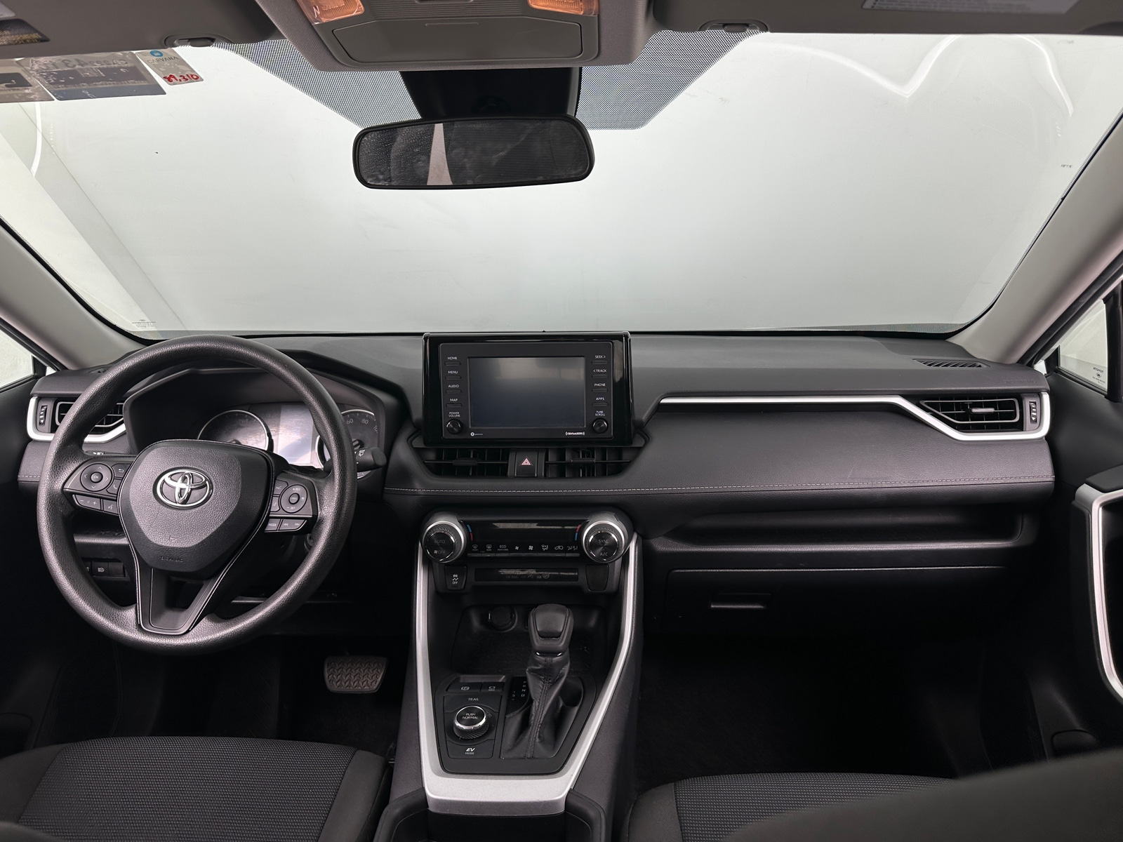 Thumbnail: 2021 Toyota RAV4 - 3