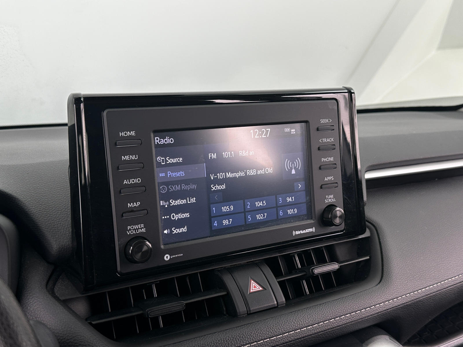 Thumbnail: 2021 Toyota RAV4 - 4