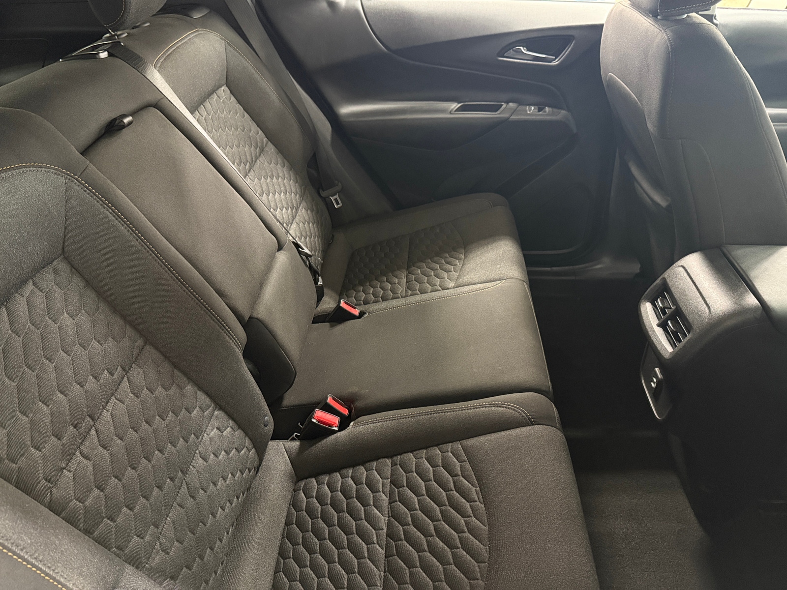 Thumbnail: 2020 Chevrolet Equinox - 6