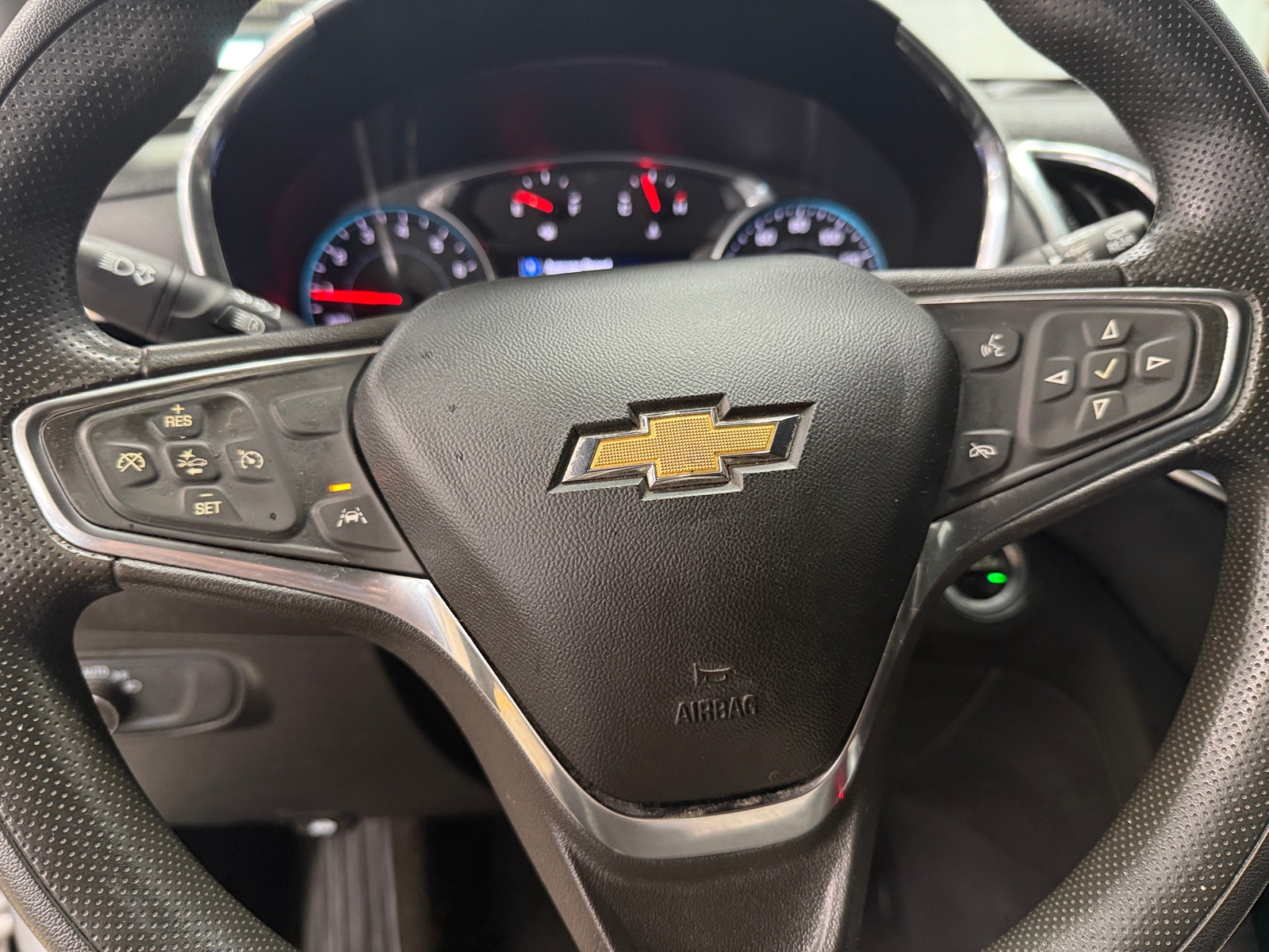 Thumbnail: 2020 Chevrolet Equinox - 5