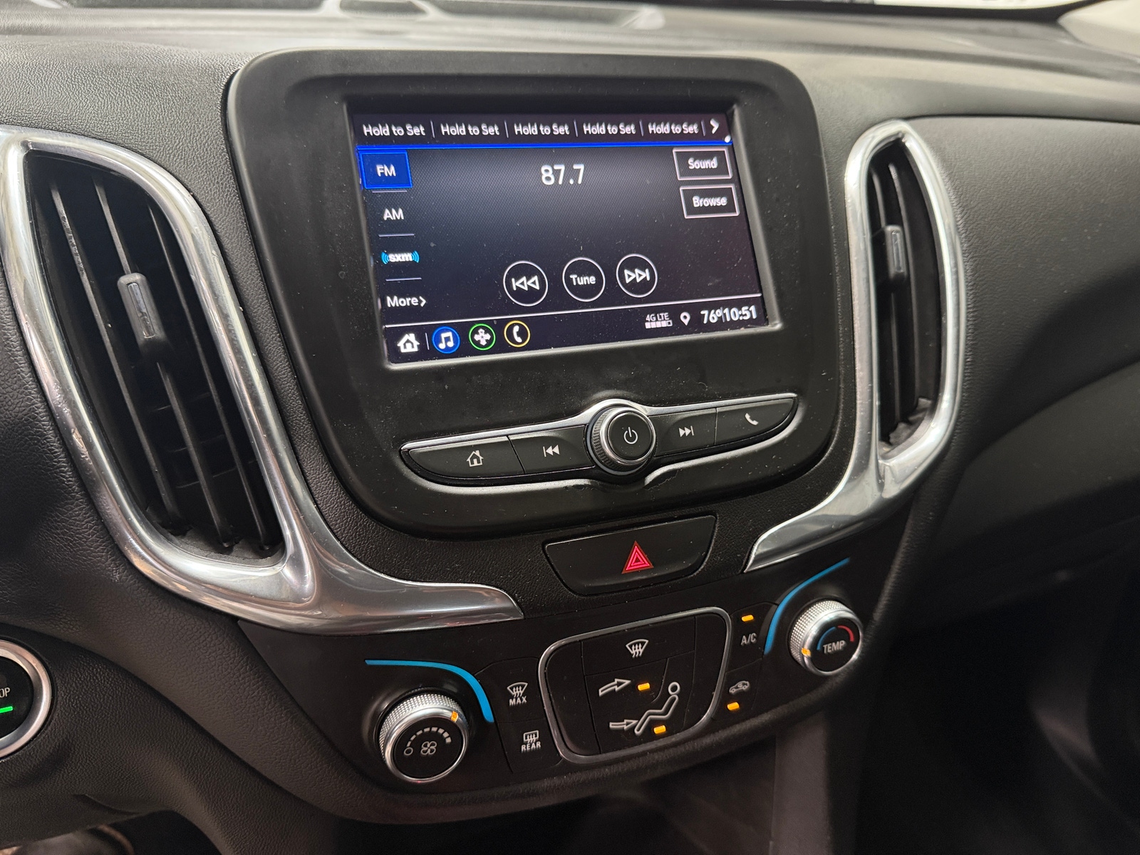 Thumbnail: 2020 Chevrolet Equinox - 4