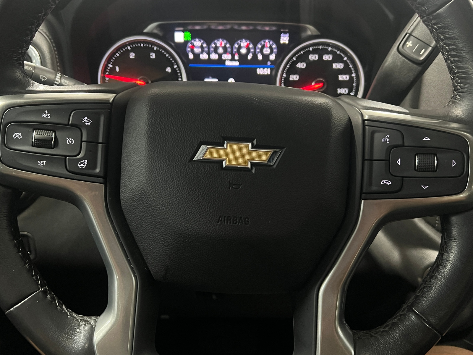 Thumbnail: 2022 Chevrolet Silverado 2500 - 4