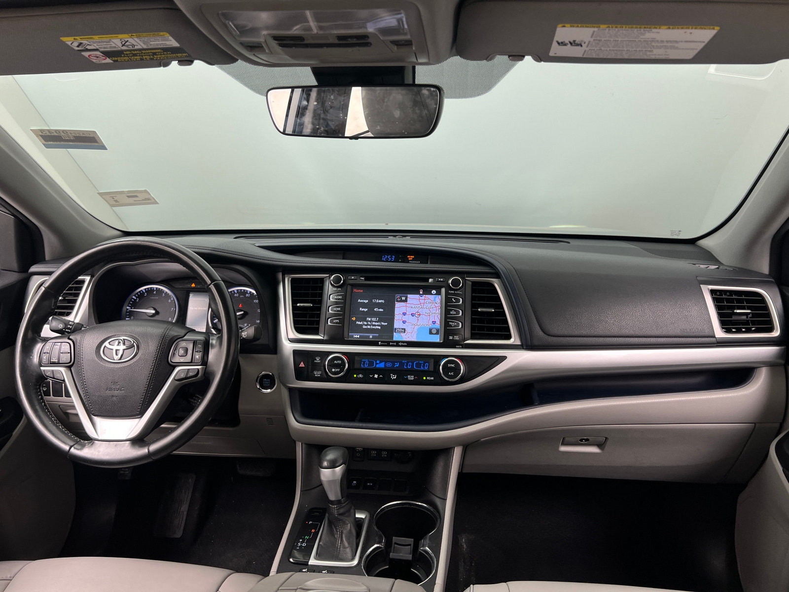 Thumbnail: 2018 Toyota Highlander - 2