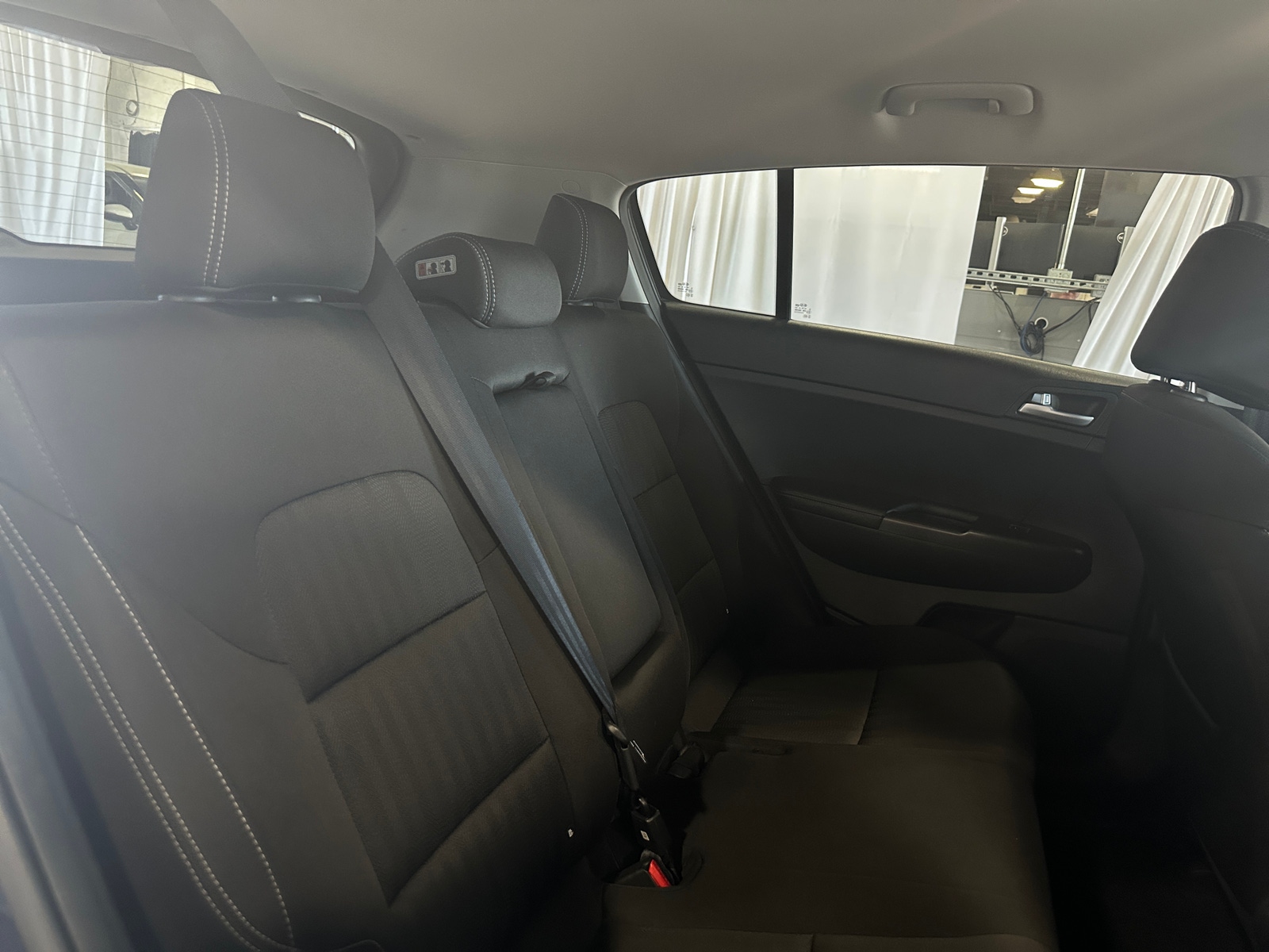 Thumbnail: 2017 Kia Sportage - 6
