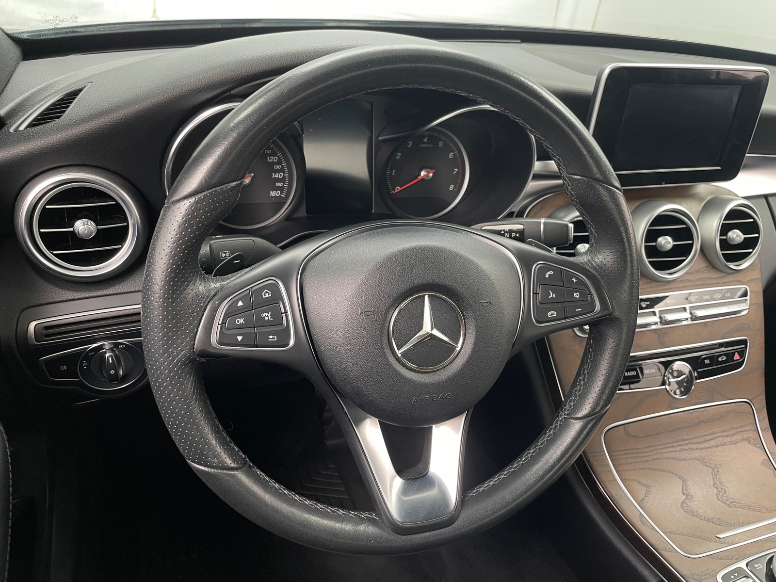 Thumbnail: 2018 Mercedes-Benz C-Class - 4