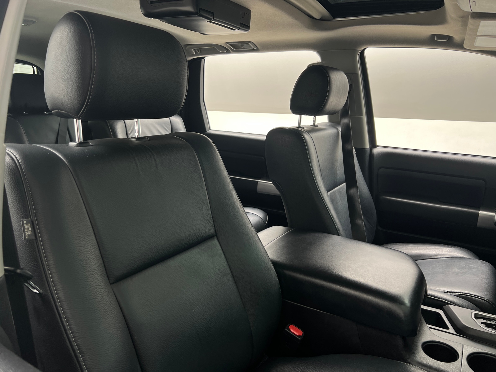 Thumbnail: 2018 Toyota Sequoia - 2