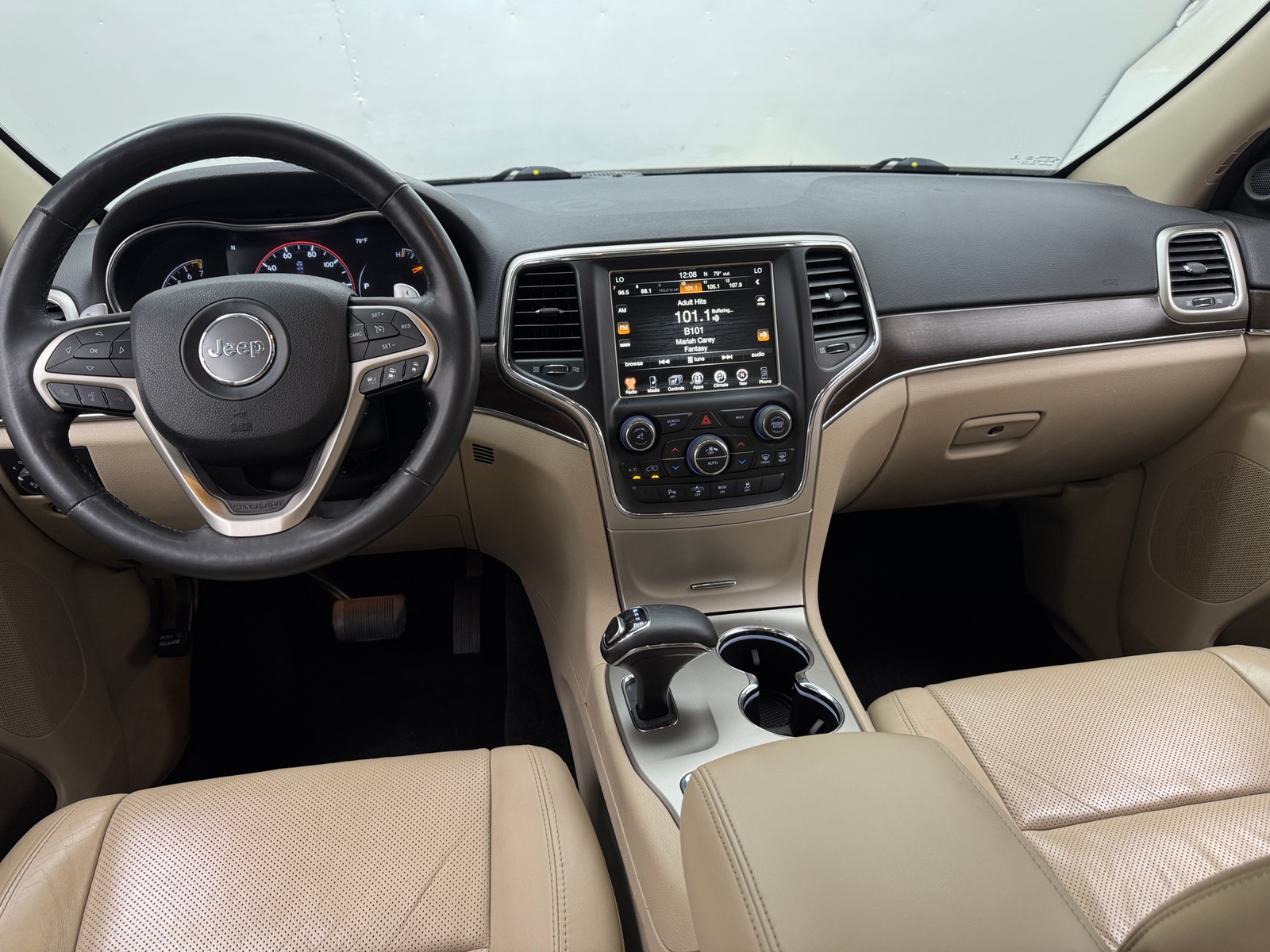Thumbnail: 2015 Jeep Grand Cherokee - 2