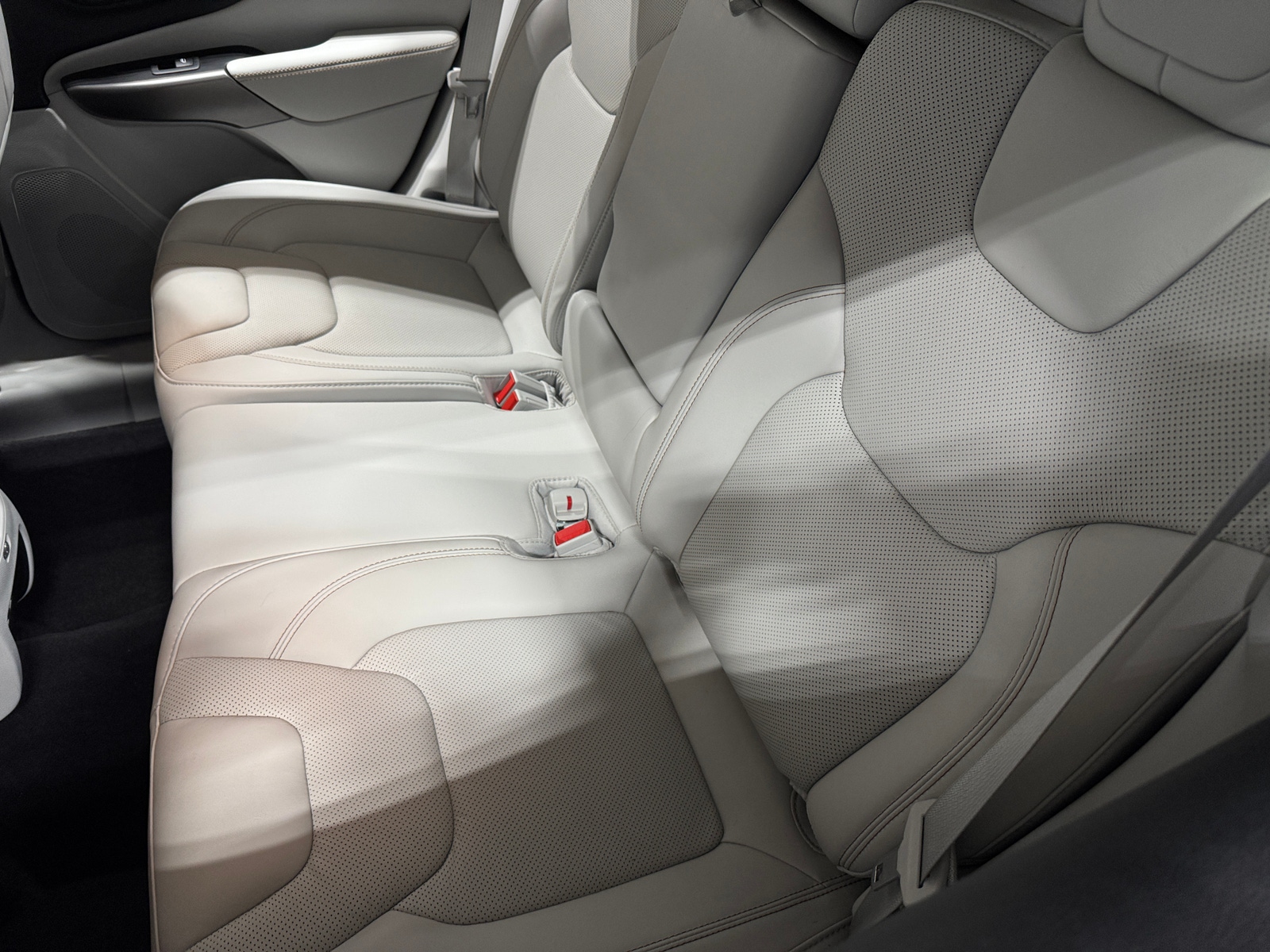 Thumbnail: 2021 Jeep Cherokee - 5