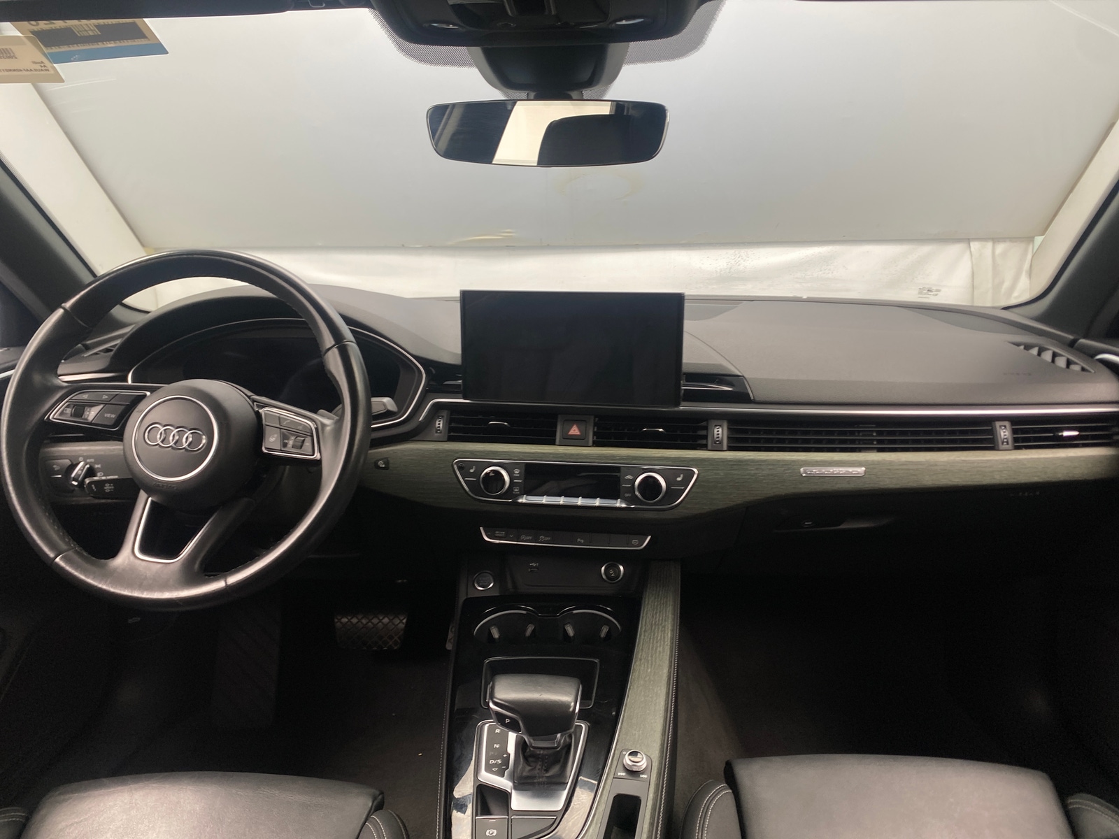 Thumbnail: 2022 Audi A4 - 2