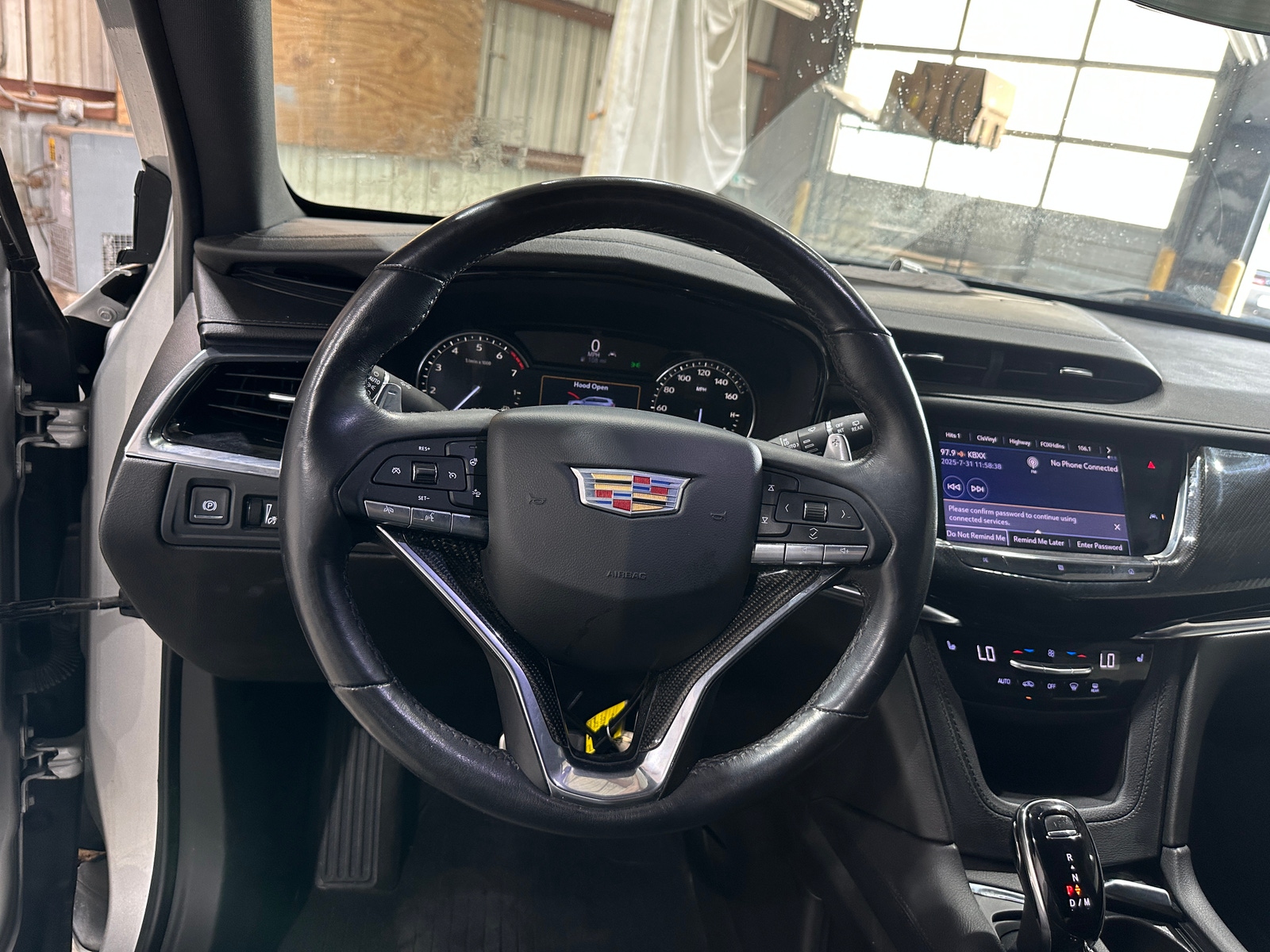 Thumbnail: 2020 Cadillac XT6 - 4