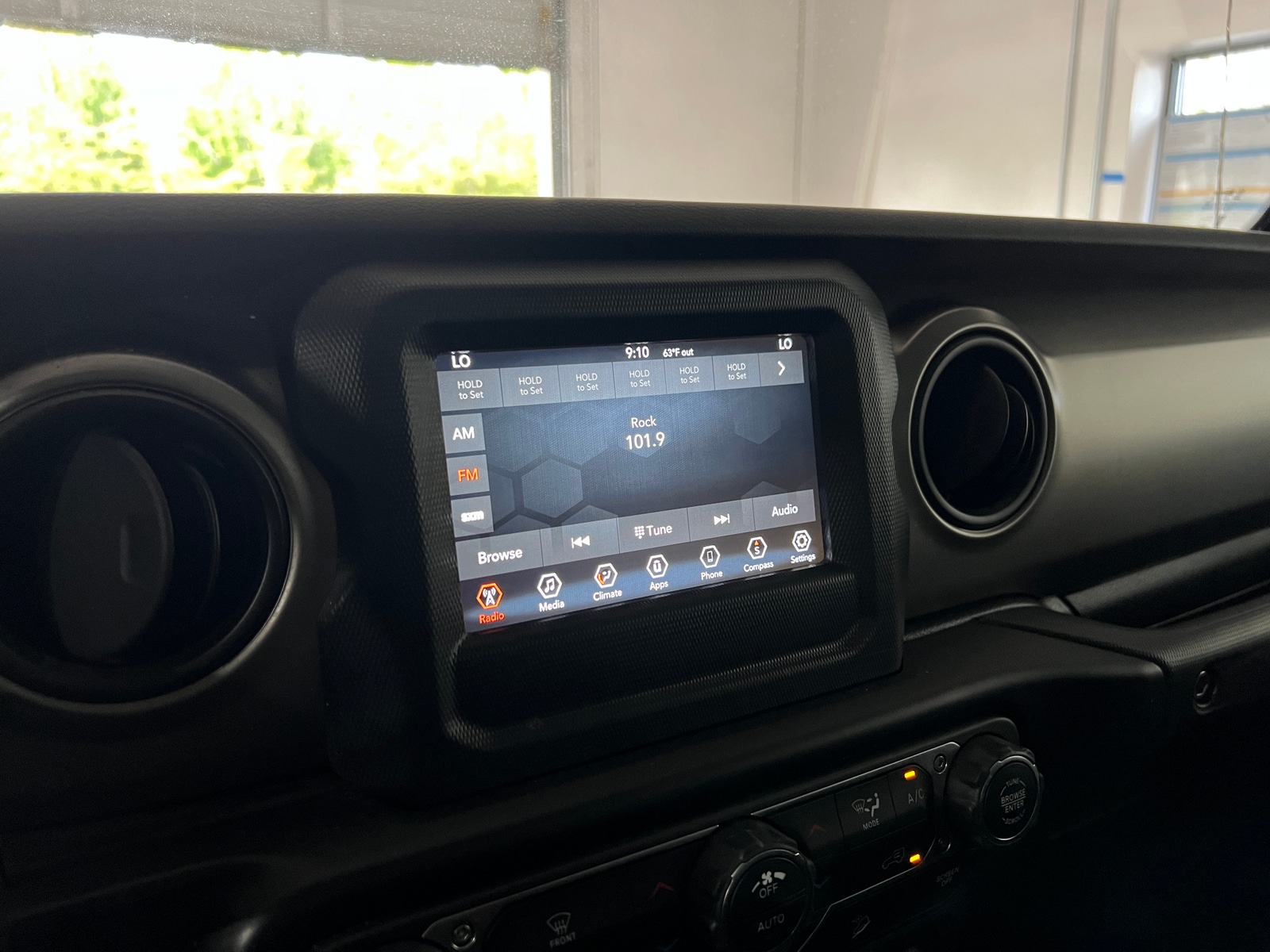 Thumbnail: 2020 Jeep Wrangler - 4