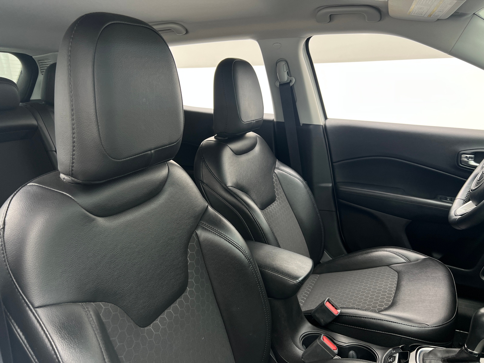 Thumbnail: 2018 Jeep Compass - 2