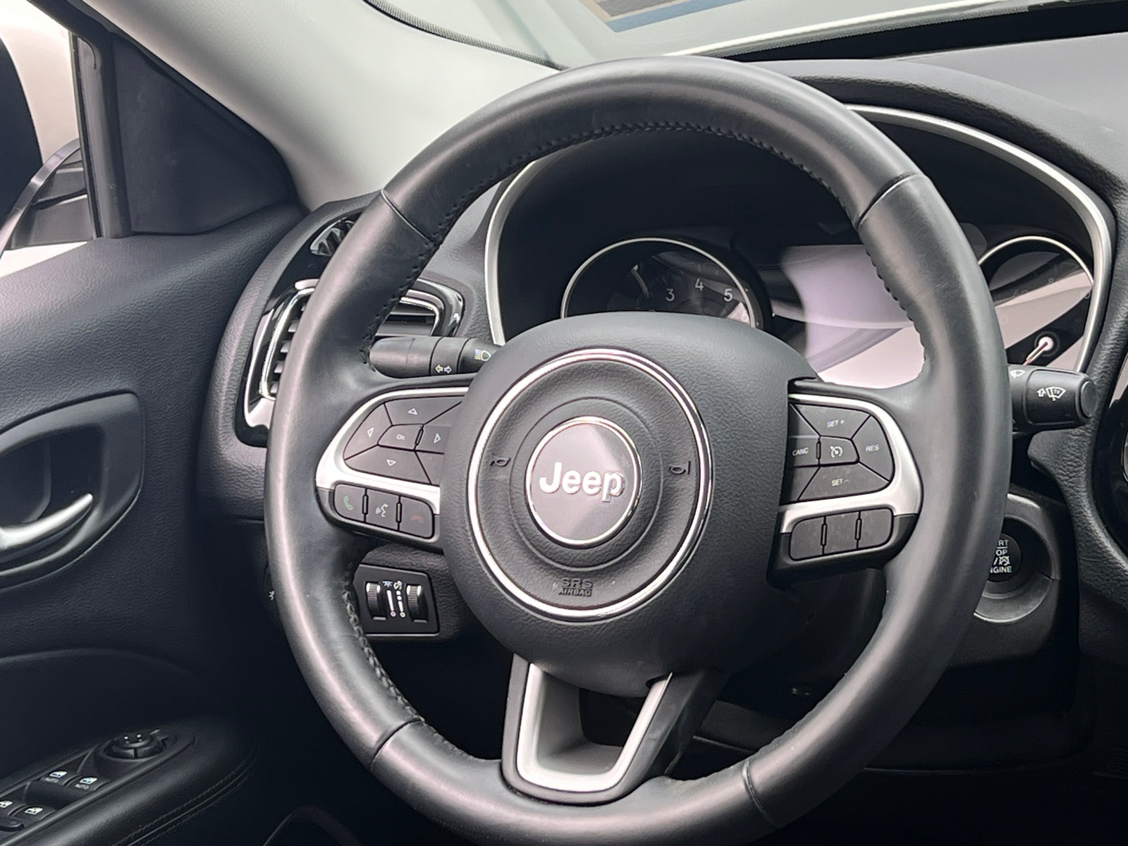 Thumbnail: 2018 Jeep Compass - 5