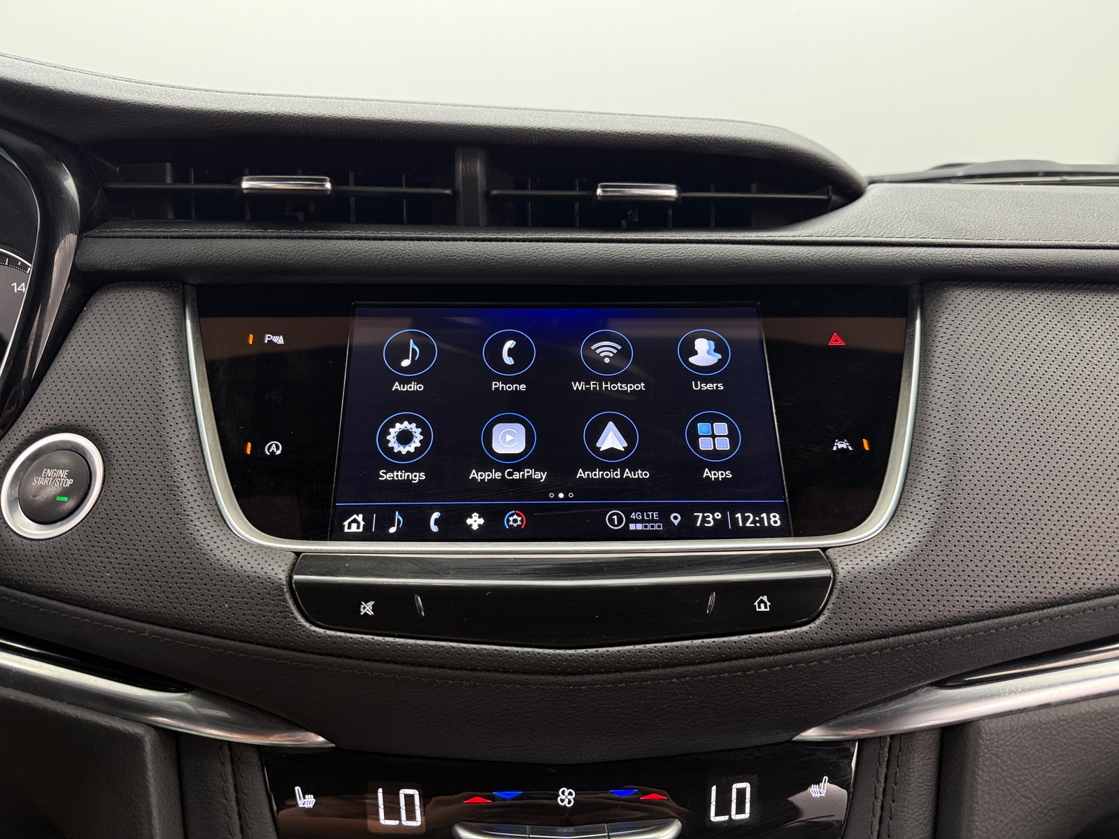 Thumbnail: 2024 Cadillac XT6 - 3
