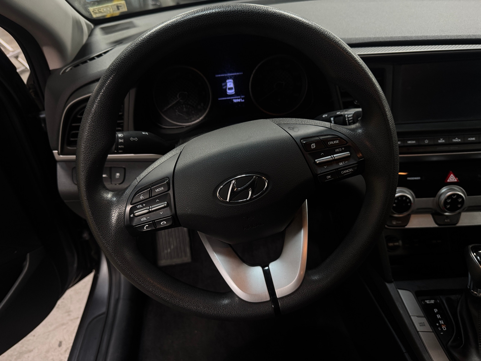 Thumbnail: 2019 Hyundai Elantra - 5