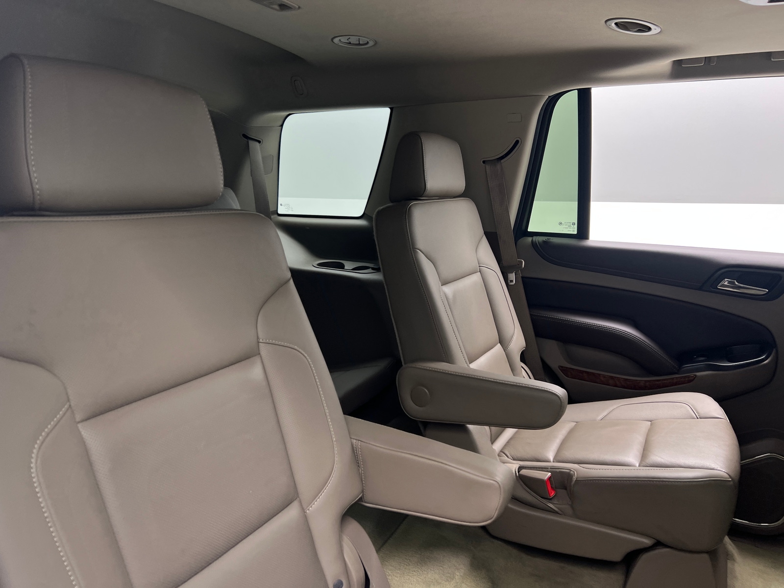 Thumbnail: 2016 Chevrolet Tahoe - 5