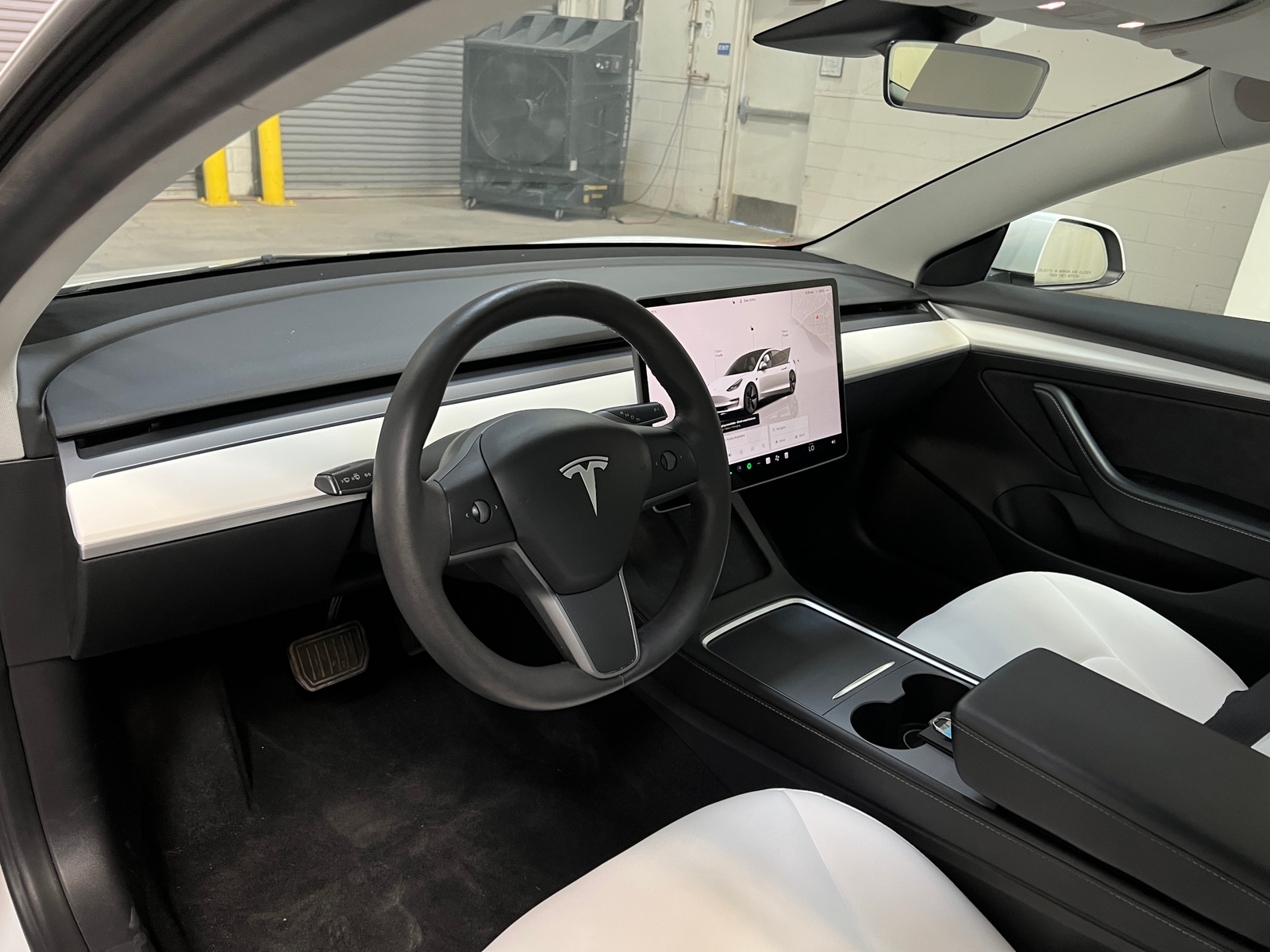 Thumbnail: 2022 Tesla Model 3 - 2