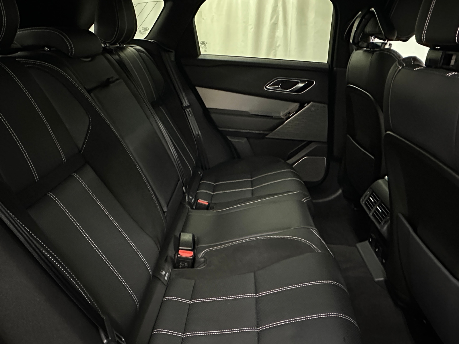 Thumbnail: 2019 Land Rover Range Rover Velar - 5