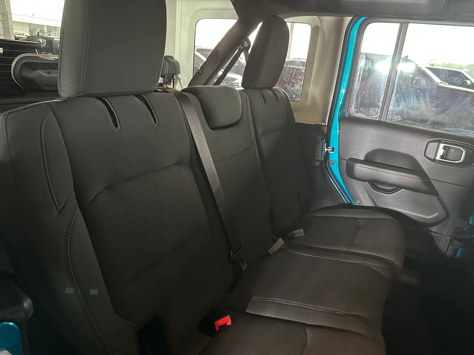 Thumbnail: 2019 Jeep Wrangler - 6